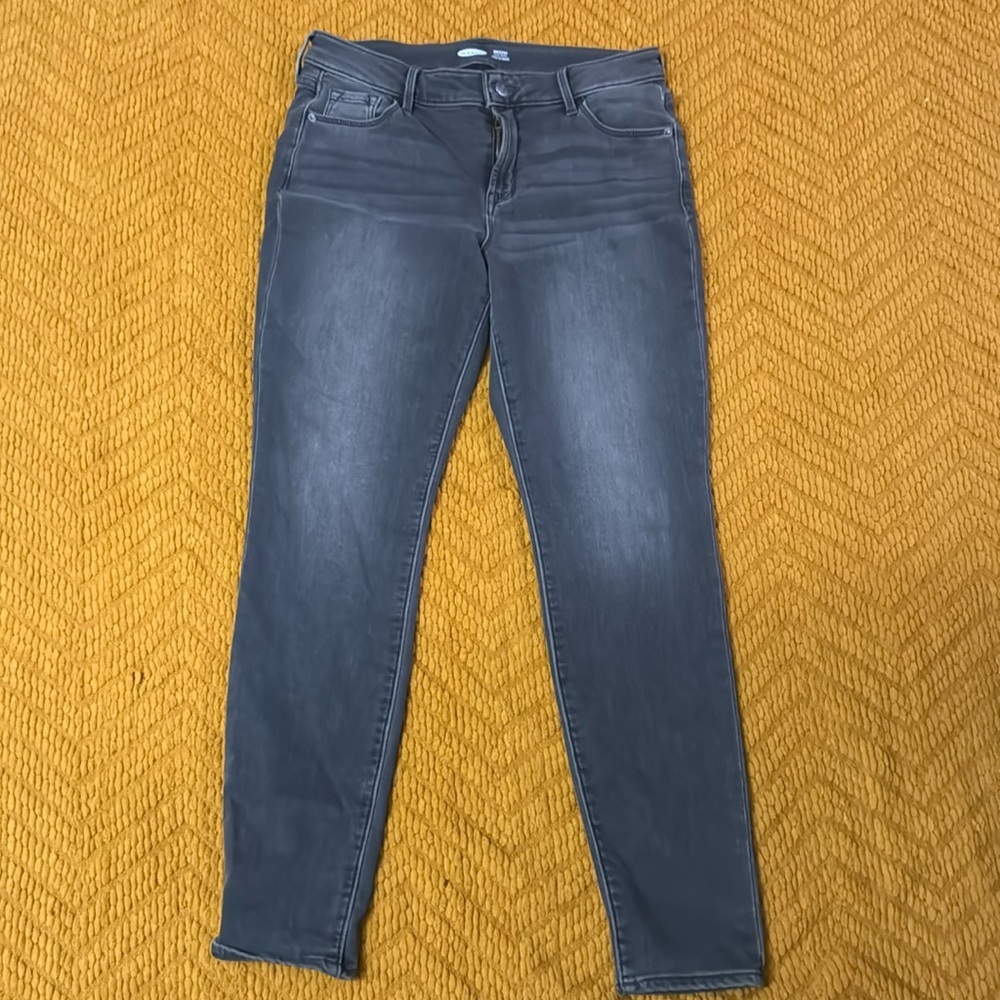 Women’s Old Navy Rockstar Super Skinny Jeans